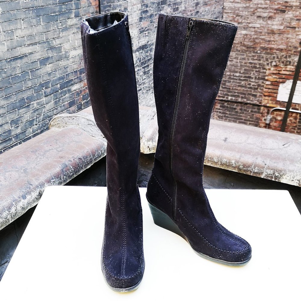 Women Heel Flannel Boots US 7.5 Like New
